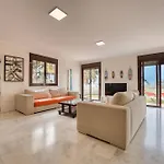 Laurisilva In Amarilla Golf Vila *