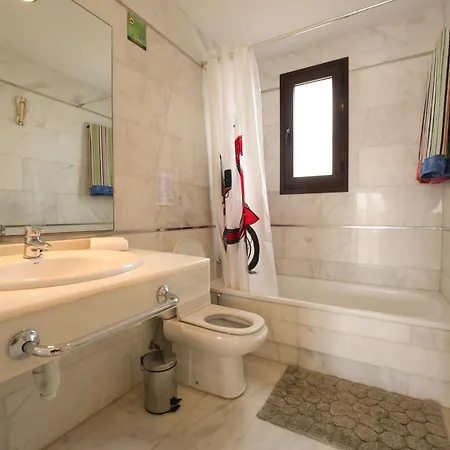 Laurisilva In Amarilla Golf