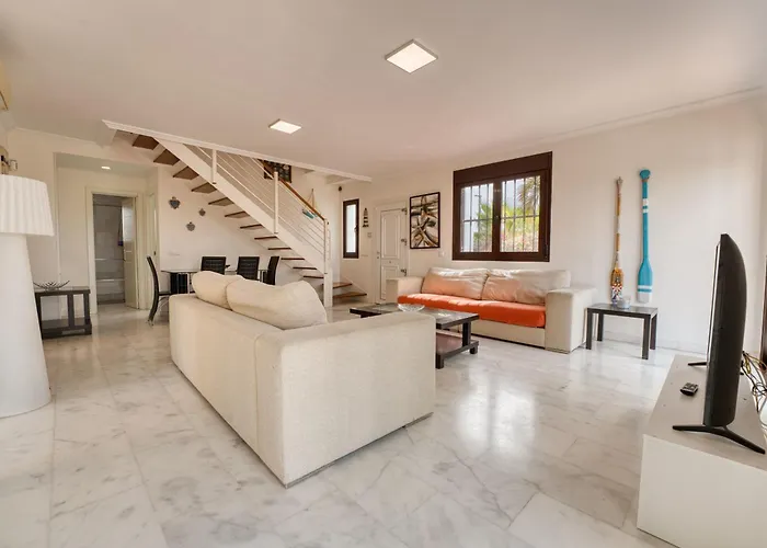 Laurisilva In Amarilla Golf * Σαν Μιγκέλ ντε Αμπόνα